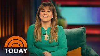 Kelly Clarkson says weight loss is aided by prescription medication [0e979f24a]