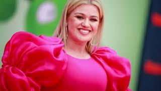 Kelly Clarkson Opens Up About Weight Loss Have To Wear Spanx Anymore || Jaxcey N24