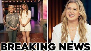 Kelly Clarkson\'s Stunning White Romper Look Reveals Incredible Weight Loss? Fans Can\'t Stop Talking!